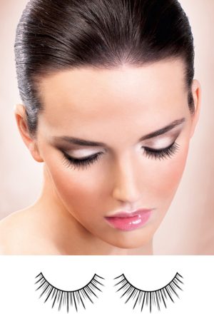 Black Deluxe Eyelashes - BE659